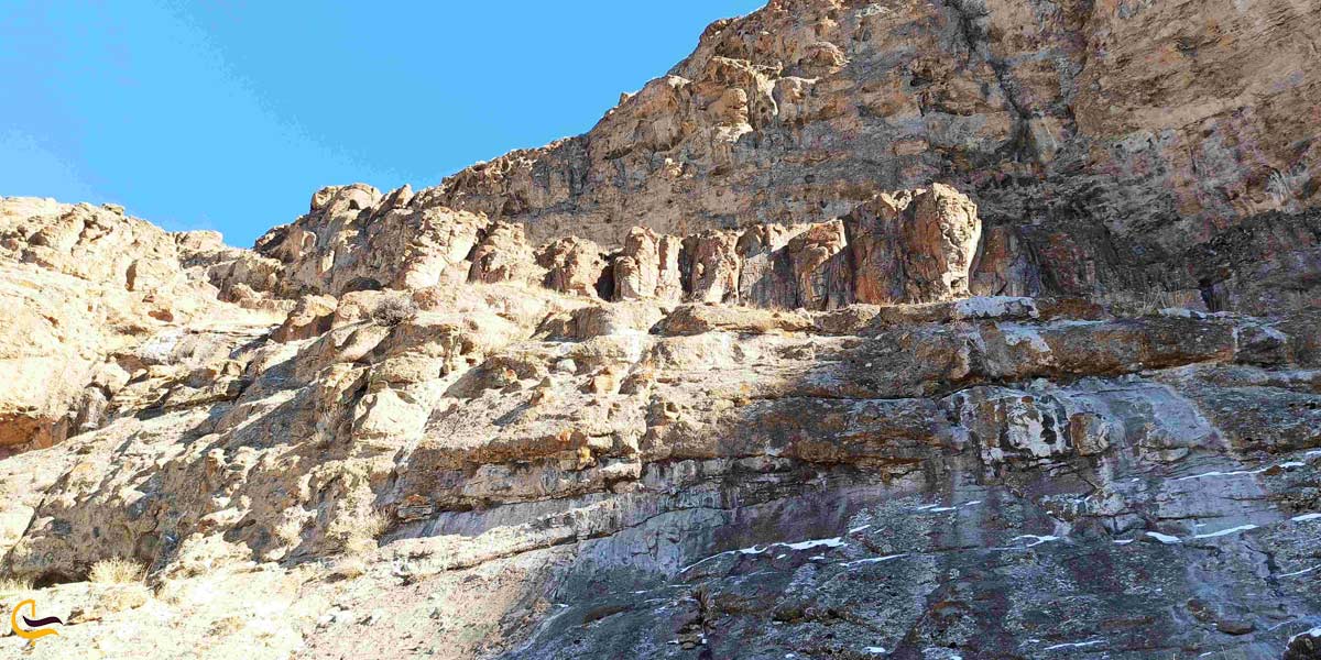 قلعه هولاکوخان، از زیباترین جاهای دیدنی اطراف ارومیه