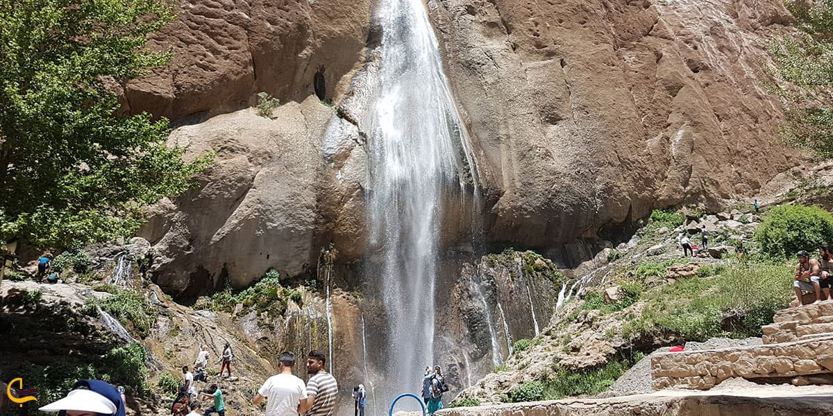 عکس آشنایی با آبشار سمیرم اصفهان