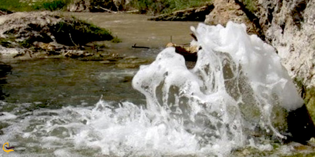 چشمه آب معدنی کوه زنبیل ارومیه