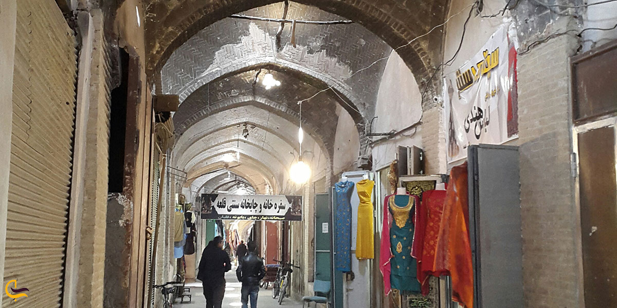عکس بازار میدان قلعه از جاهای دیدنی بازار کرمان