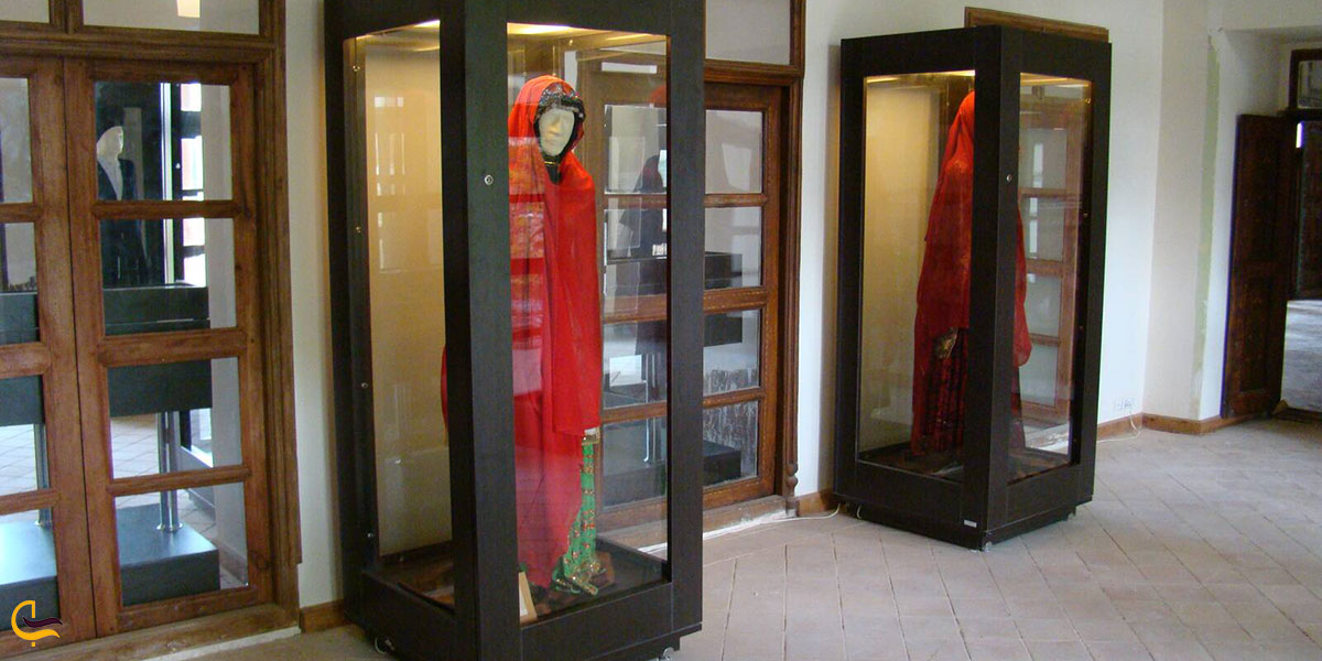 عکس موزه پوشاک دزک یکی از موزه های شهرکرد