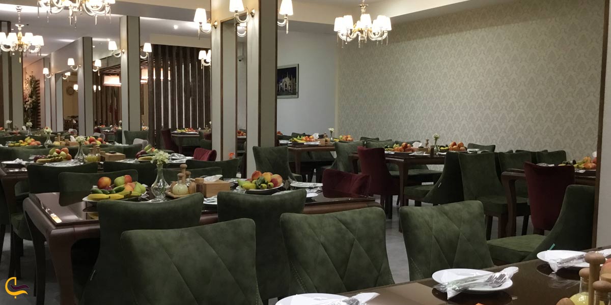 رستوران دیباج از بهترین رستورانهای قزوین 