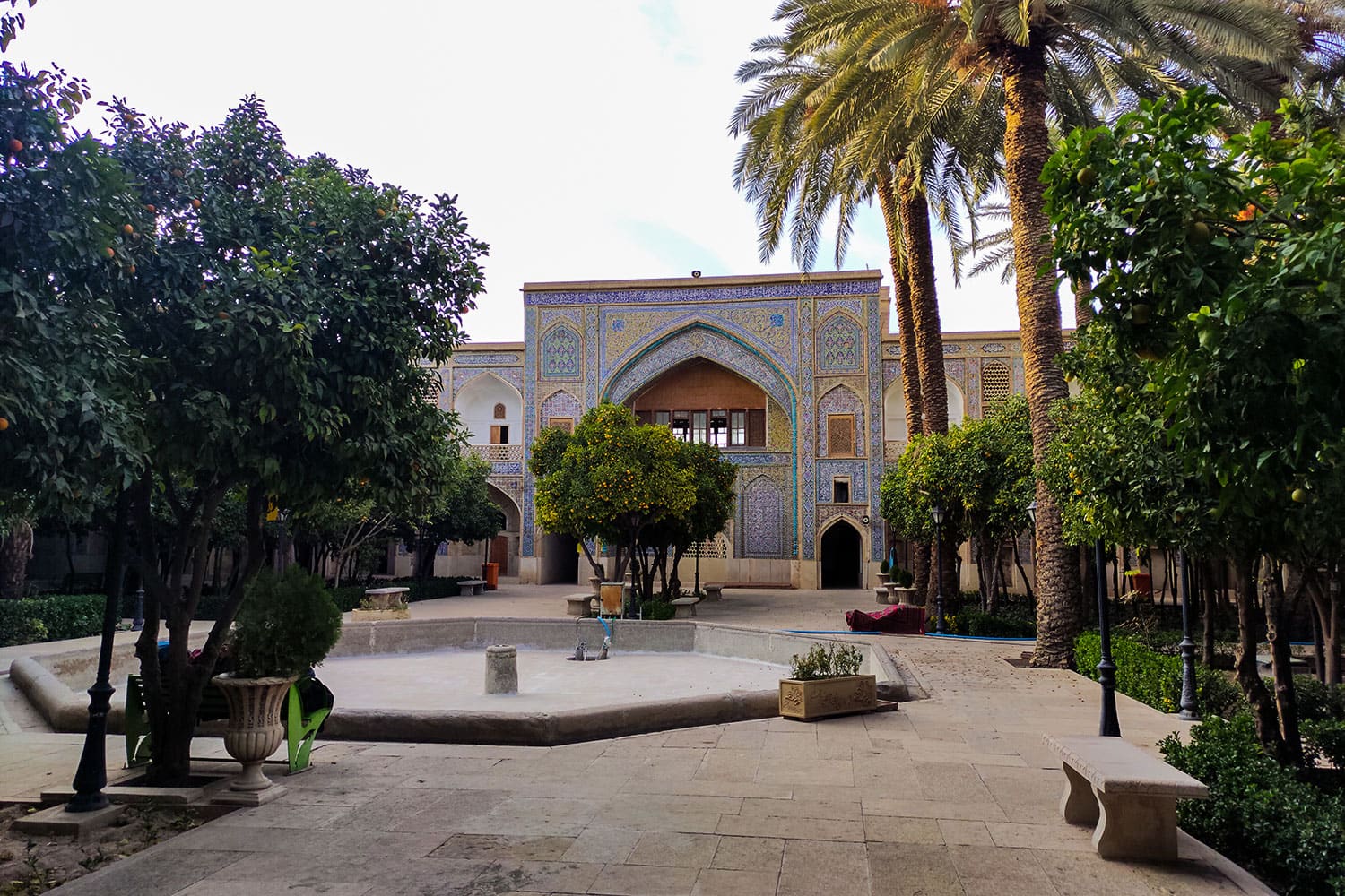 عکس مدرسه خان شیراز