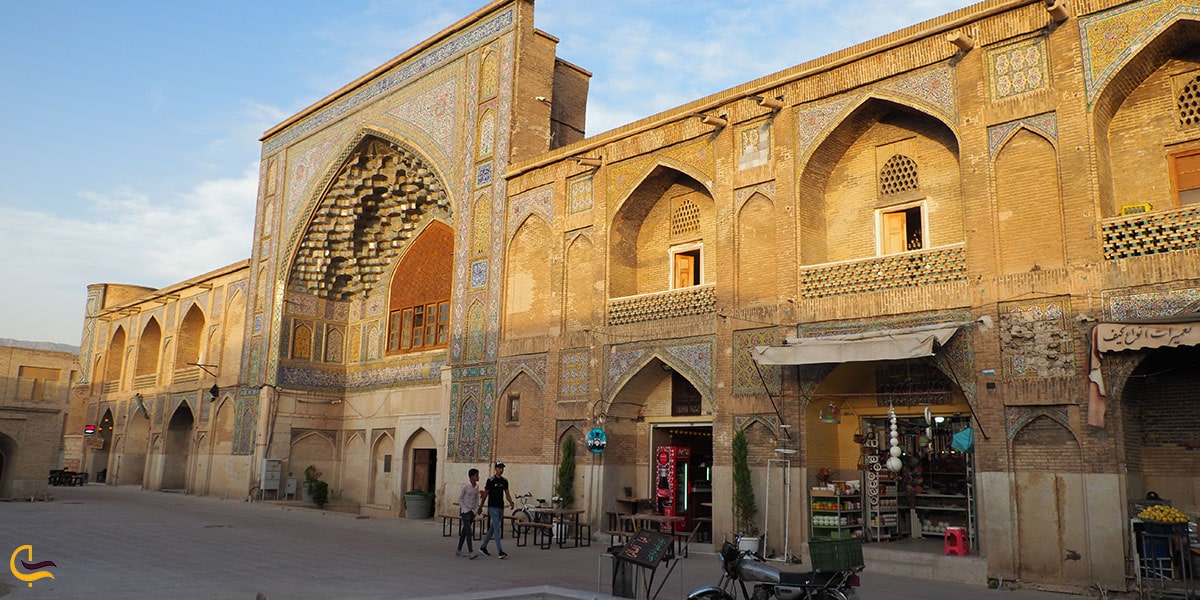 عکس حجره‌های مدرسه خان شیراز