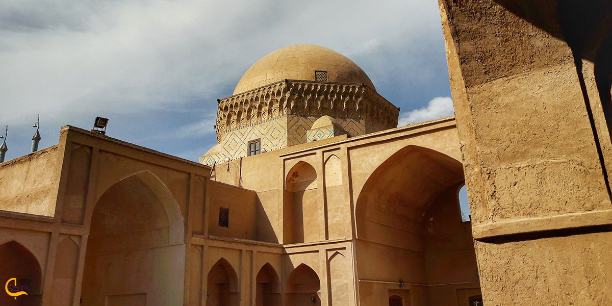 عکس بهترین زمان بازدید مدرسه ضیائیه یزد