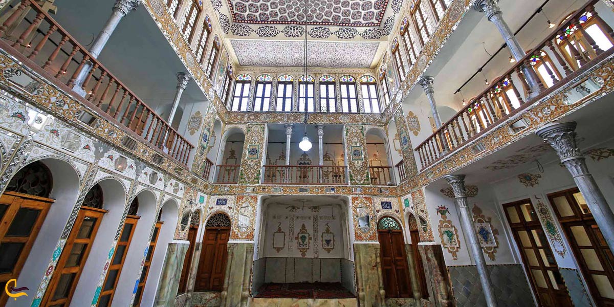تصویری از سرای بدیع اصفهان