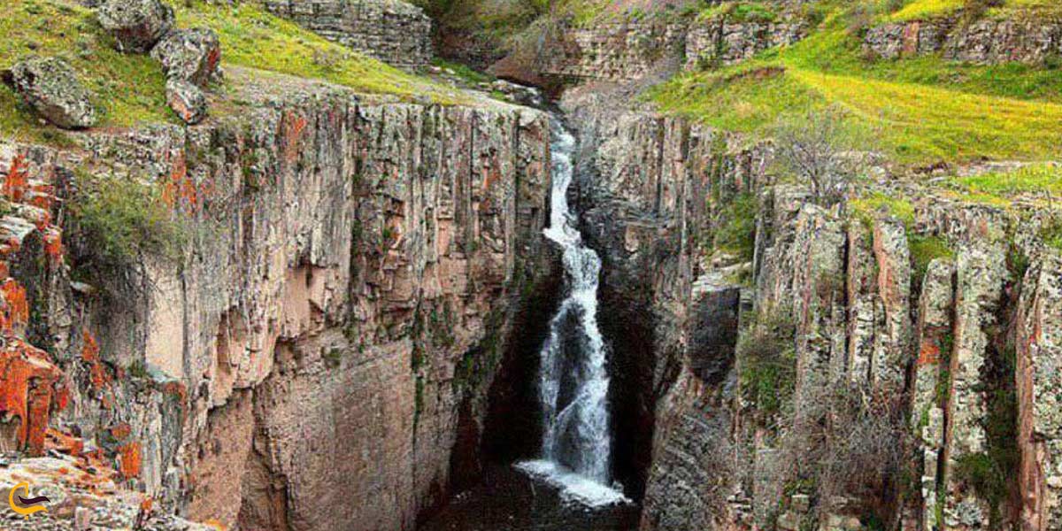 آبشار چالاچوخور گرمی اردبیل | از بکر‌ترین آبشار‌ها و جاهای دیدنی اطراف اردبیل 