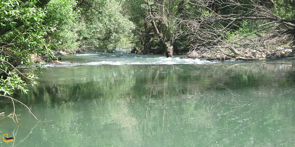 عکس عمق دریاچه مارمیشو ارومیه