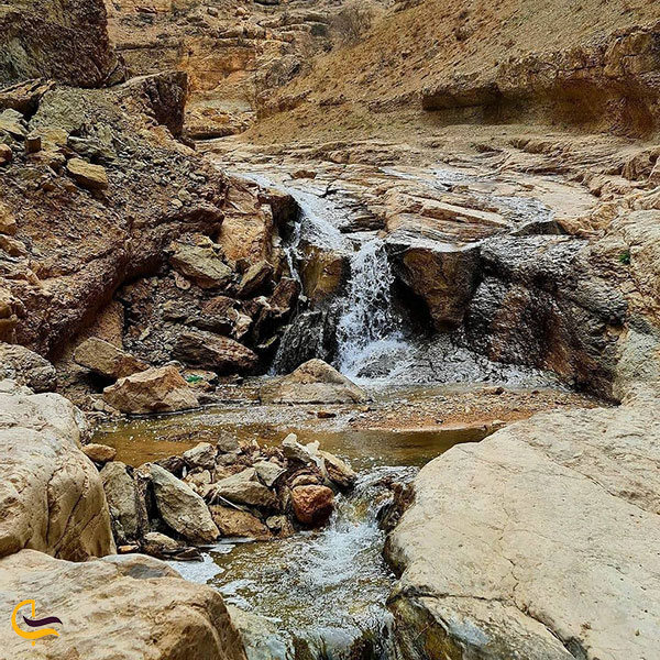 عکس آبشار حمید بجنورد