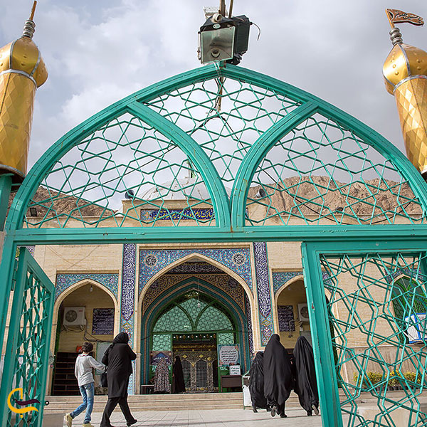 عکس امامزاده ابراهیم از جاهای دیدنی پارک کوهستان کرمانشاه