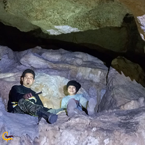 عکس غار خرمنه سر از جاهای دیدنی اطراف زنجان