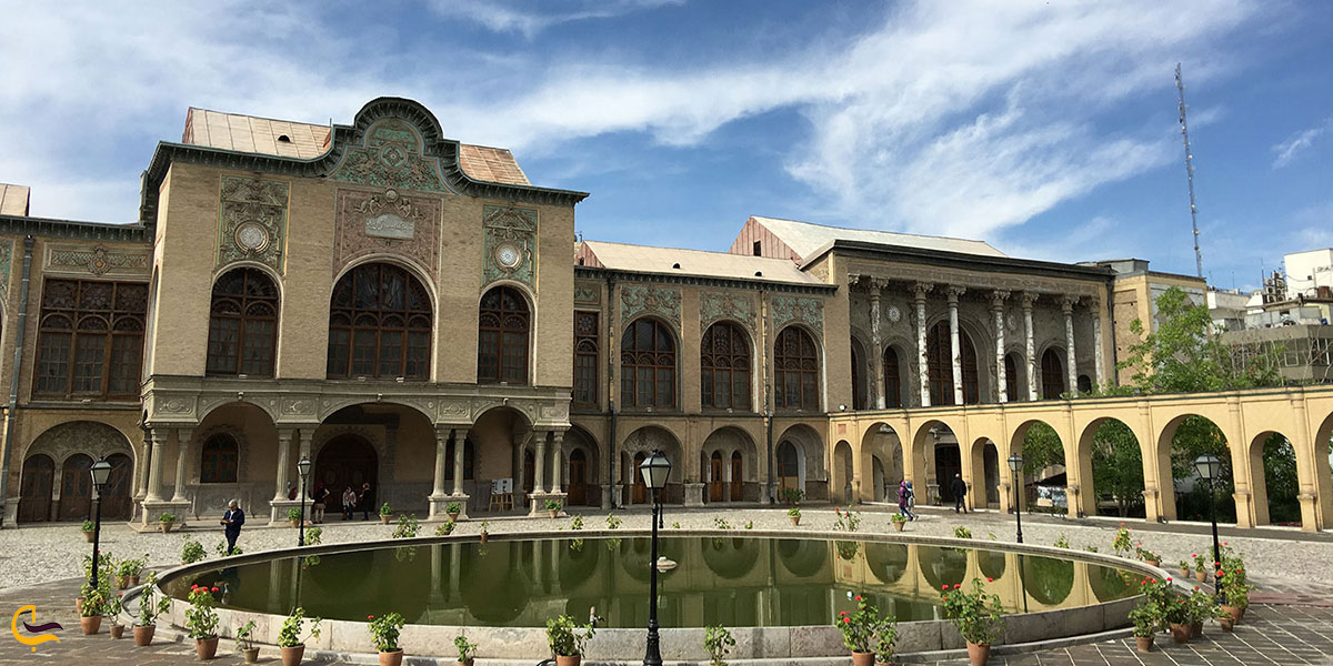 عکس عمارت مسعودیه تهران