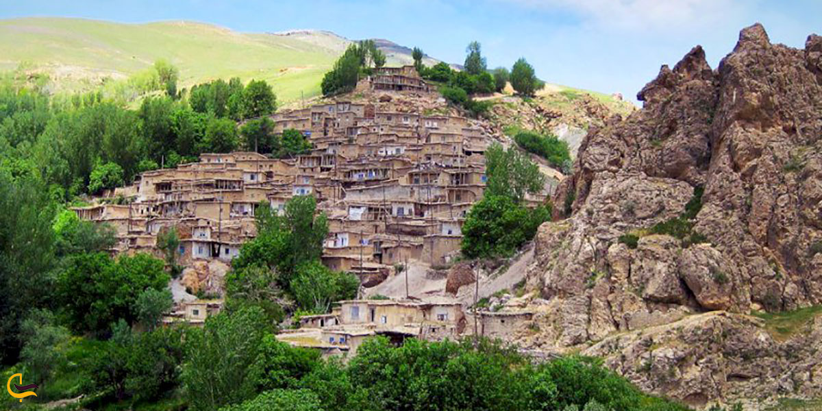 عکس روستای پلکانی قوزلو ماهنشان از جاذبه های گردشگری اطراف زنجان