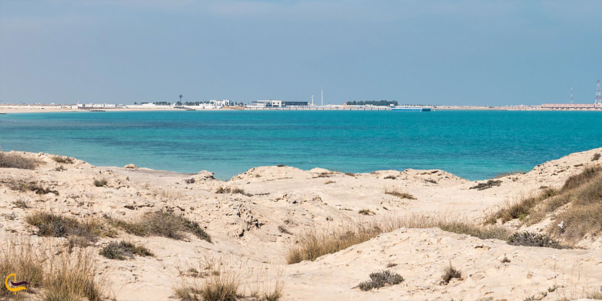 عکس ساحل زکریت از سواحل قطر