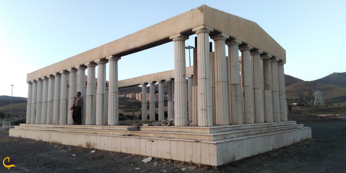 عکس معبد پارتنون یونان پارک مینی ورلد ملایر همدان