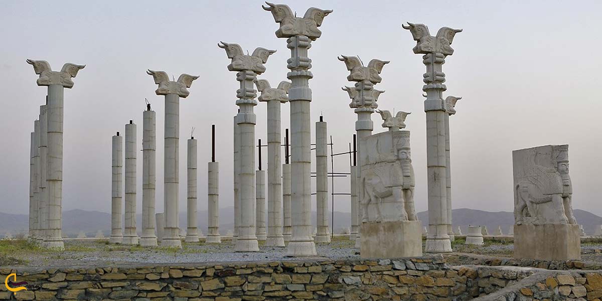 مینی ورلد ملایر از جاذبه های تاریخی اطراف همدان