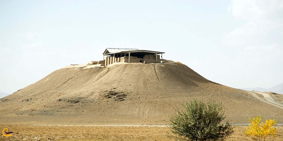 تپه نوشیجان از مکان های تاریخی اطراف همدان