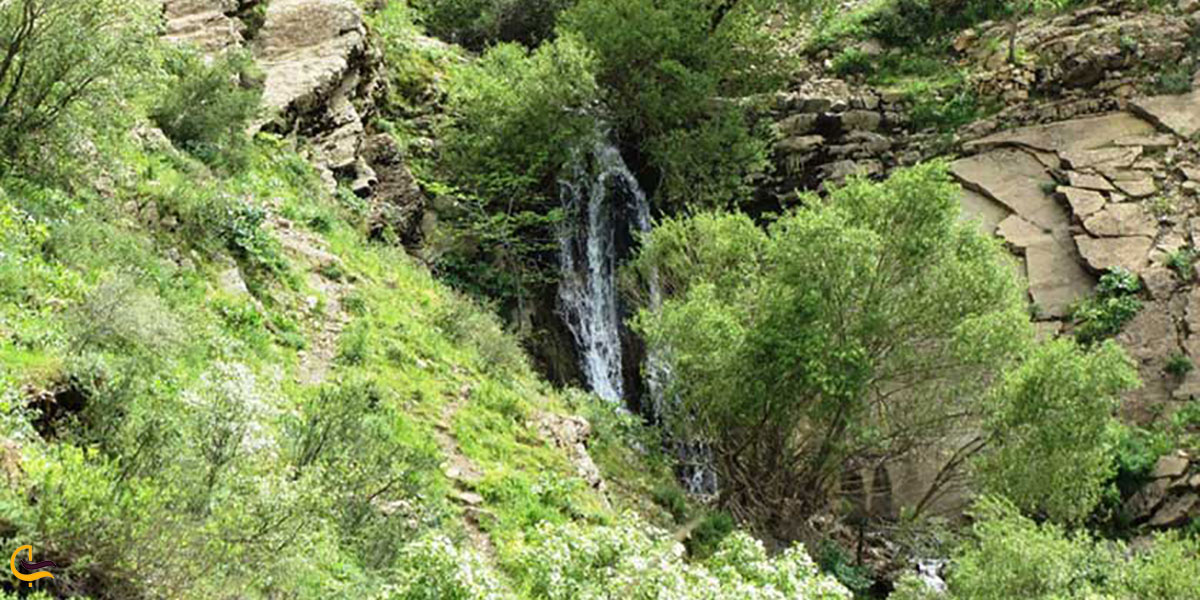 عکس آبشار شیلماو از جاهای دیدنی اطراف کرمانشاه