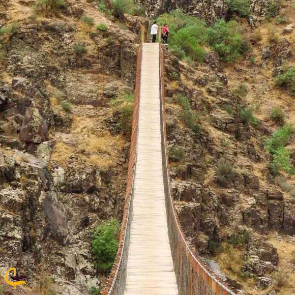 پل معلق پیرتقی، ترسناک‌ترین پل معلق ایران