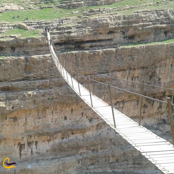 پل معلق دره خزینه، مرتفع‌ترین پل معلق ایران