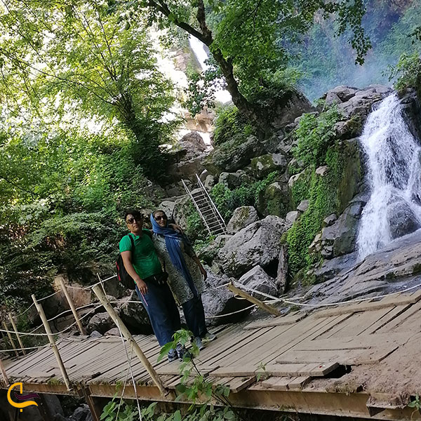 عکس بهترین زمان بازدید از آبشار هفت بهشت