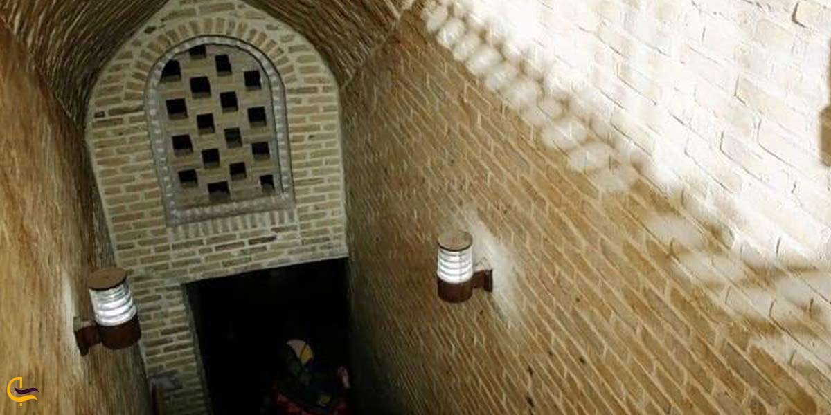 معماری قنات دو طبقه مون اردستان