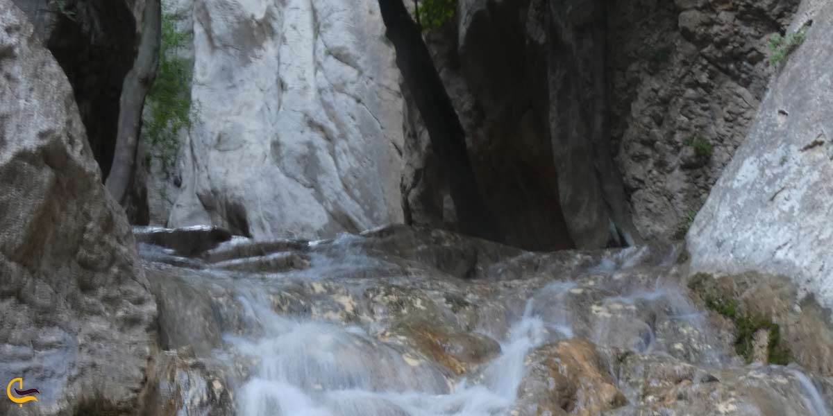 امکانات رفاهی آبشار آق سو گلستان
