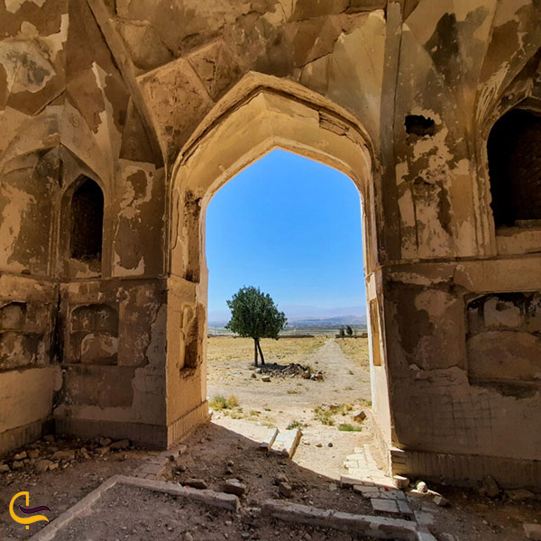 کوشک علی آباد از بناهای تاریخی اطراف بجنورد