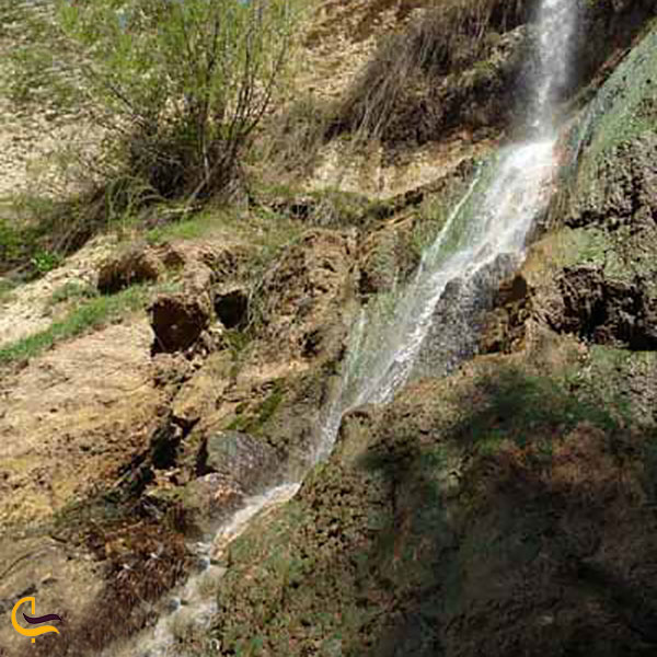 آبشار بیار از جاذبه های گردشگری اطراف بجنورد
