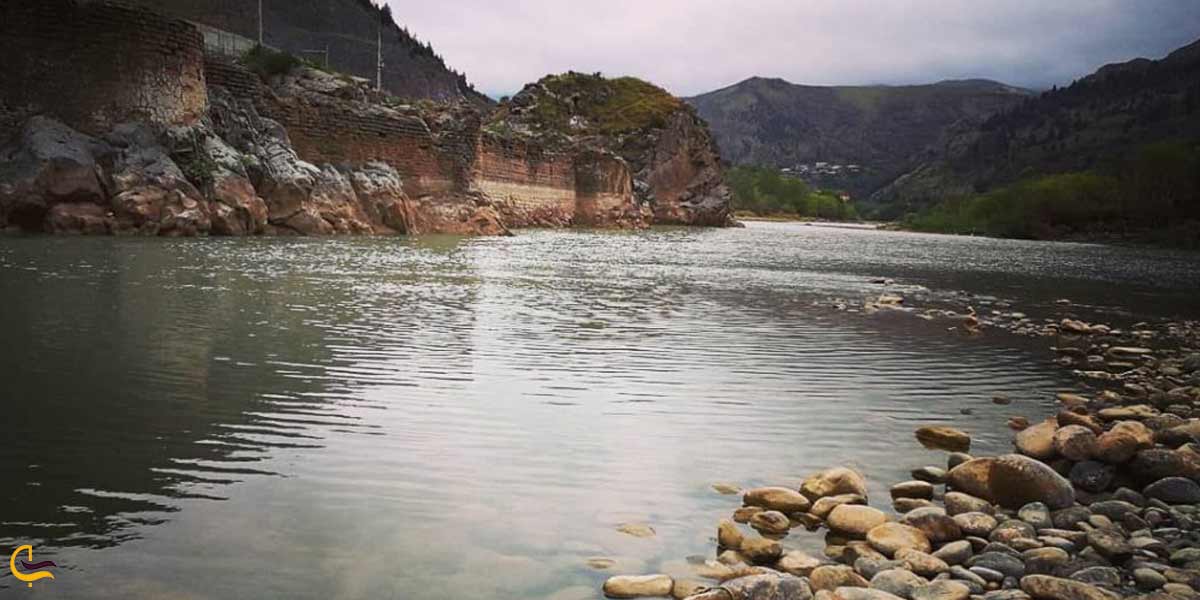 چشمه و آبگرم لویه