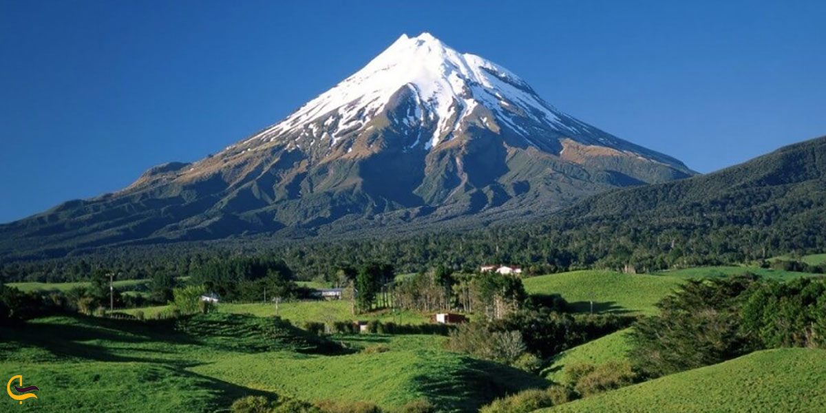 قله سبلان  از جاهای دیدنی نزدیک به دریاچه طاووس گولی اردبیل