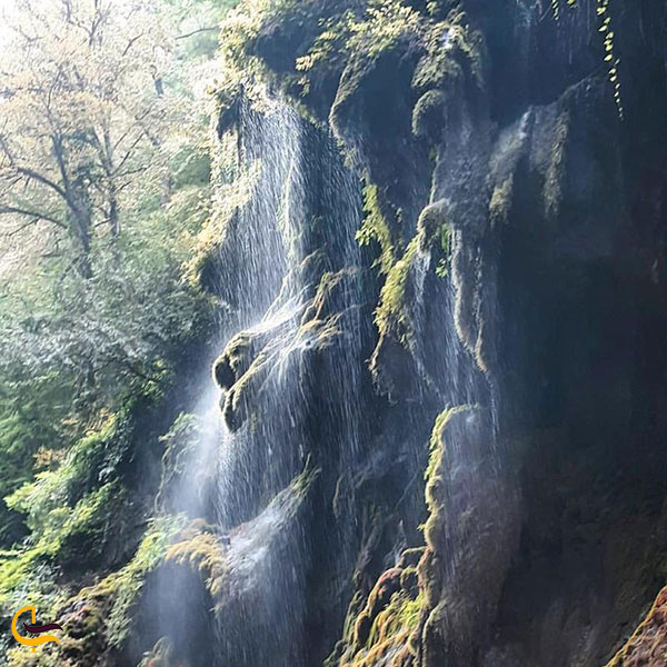 آبشار شصت کلاته از جاذبه های جنگل شصت کلا گرگان