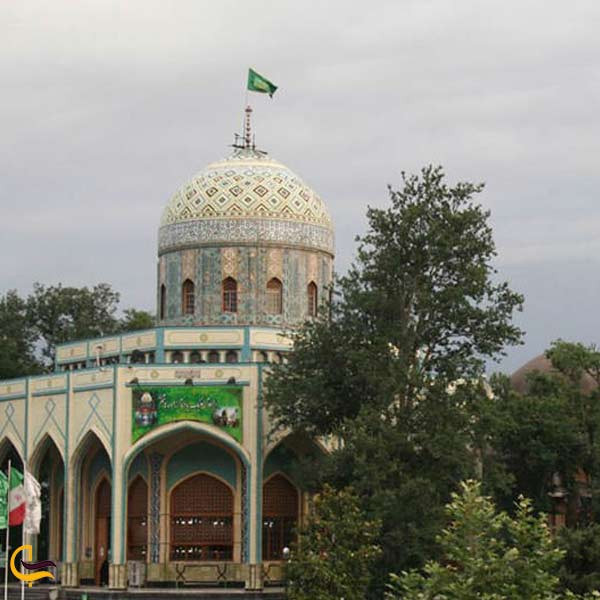 زیارتگاه امامزاده هاشم | از معروف‌ترین بناهای تاریخی اطراف رشت 