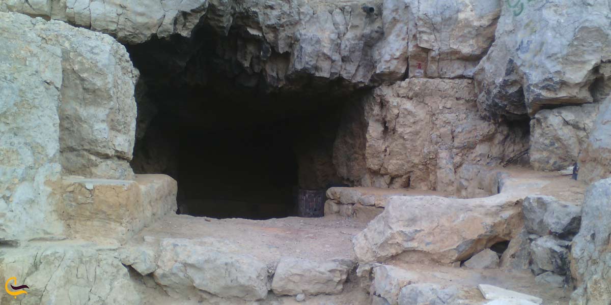 غارهای کوه صفه اصفهان