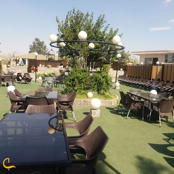کافه رستوران بام شهر یکی از کافه های اصفهان