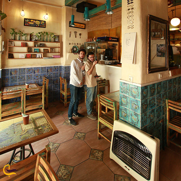 کافه فردوسی یکی از کافه های شیراز