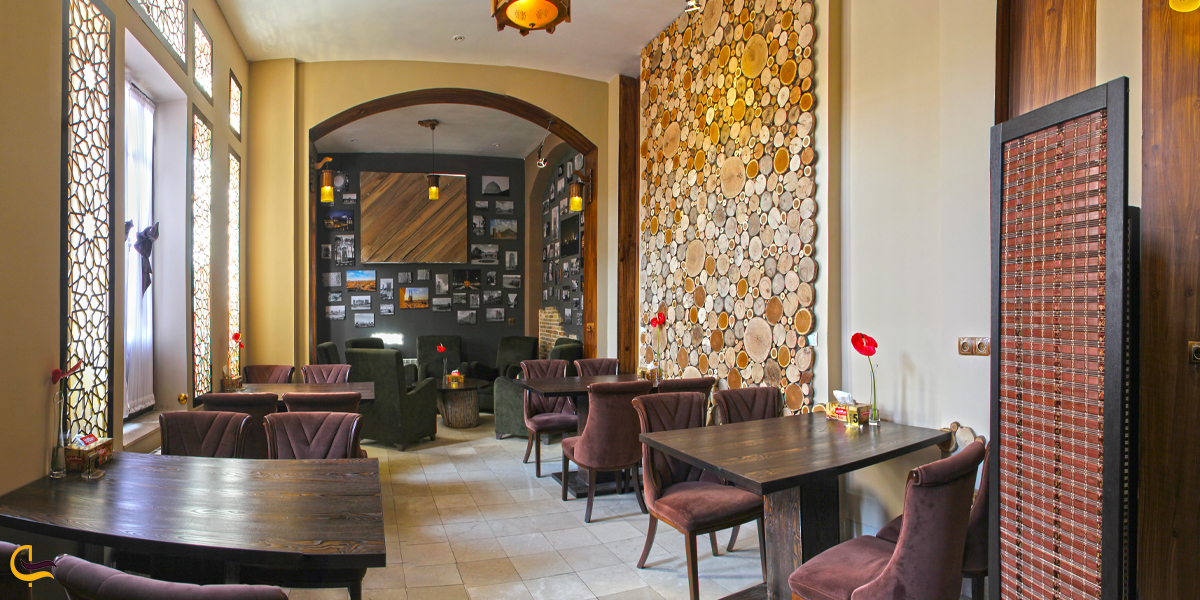 کافه رستوران فوکا، از زیباترین کافه های یزد