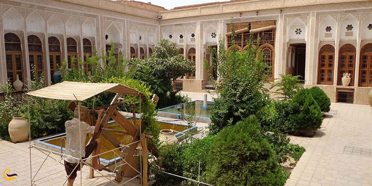 خانه کلاهدوزها در یزد