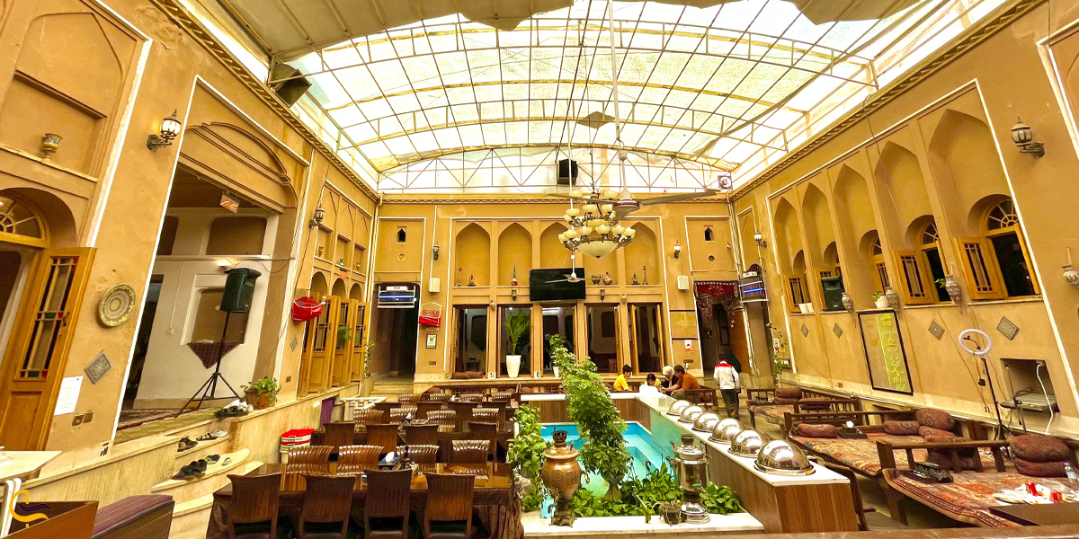 کافه خوان دوحد یزد