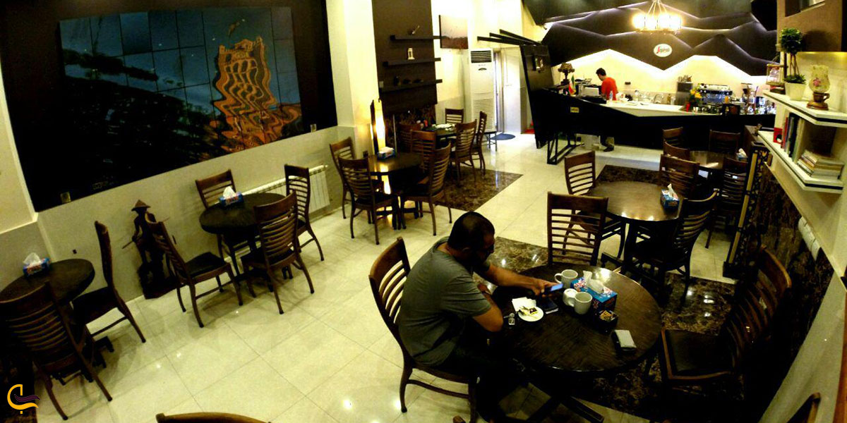 کافه پارادایس از بهترین کافه های تبریز
