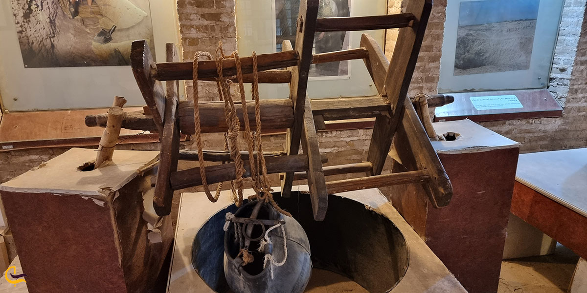 ابزار مخصوص و نحوه حفر قنات  خانه کلاهدوزها در یزد