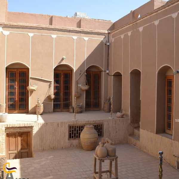 خانه وحشی بافقی، موزه‌ای تماشایی در نزدیکی یزد