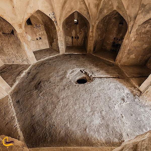 قلعه بردستان از جذاب‌ترین بناهای تاریخی اطراف بوشهر