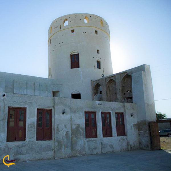 قلعه بردستان از جذاب‌ترین بناهای تاریخی اطراف بوشهر