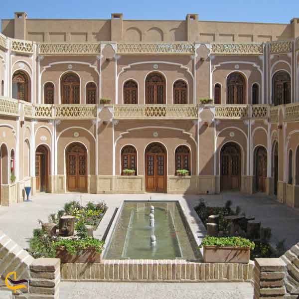 خانه لاری ها، از معروف‌ترین خانه های تاریخی یزد