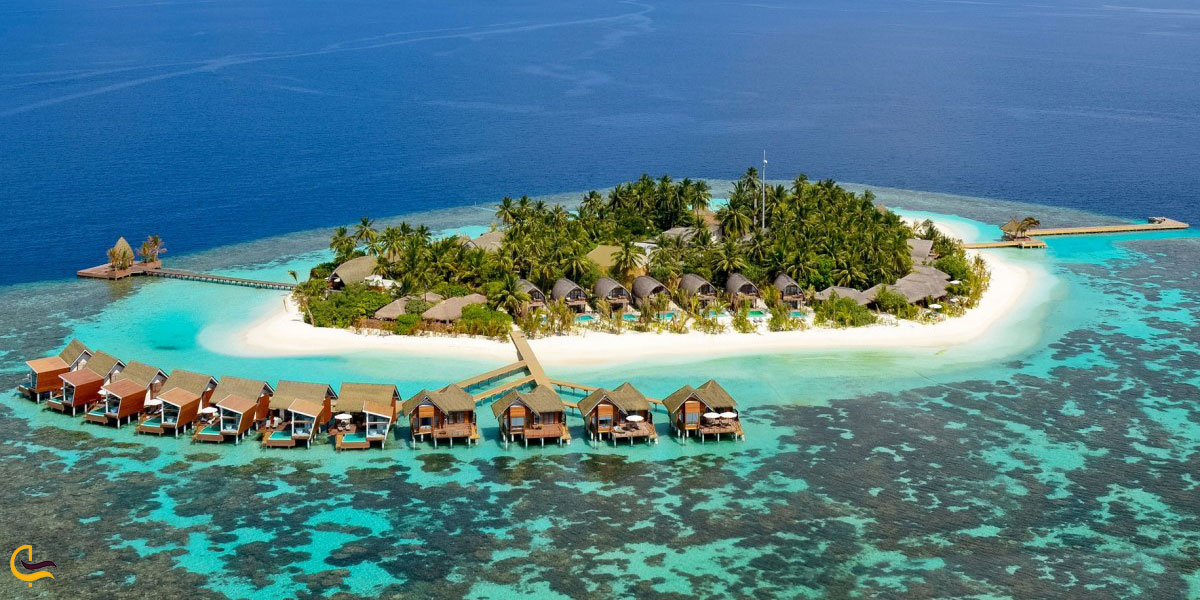 ساحل جزیره کاندانلو یکی از سواحل مالدیو