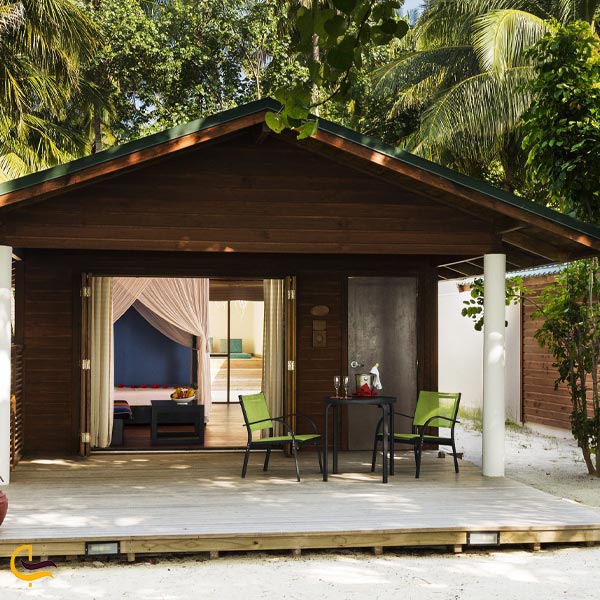 هتل ساحل میرو مالدیو (Meeru Island Resort & Spa Maldives)