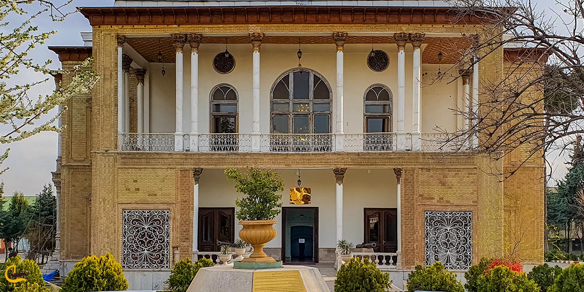 معماری موزه جنگ تهران