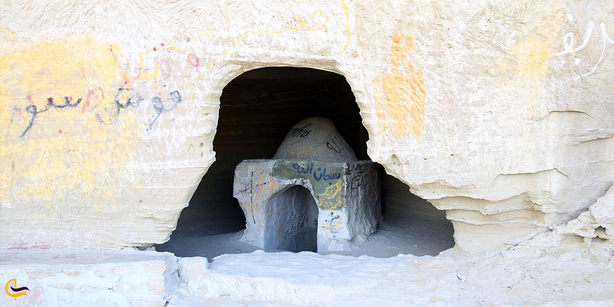 معماری و ویژگی‌های غار اول غارهای سه‌ گانه چابهار