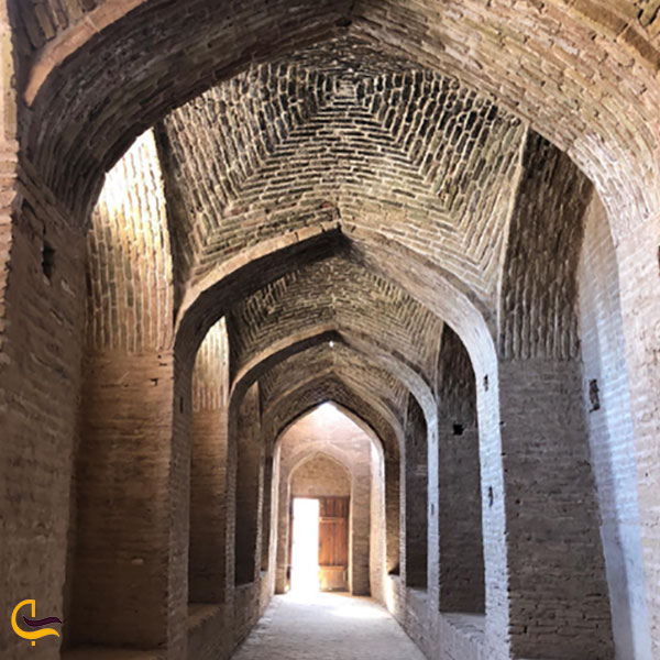 معماری مسجد جامع اردستان